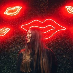 Meet your Posher, Ally